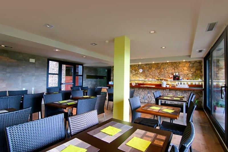 Dolcet L Hotel image