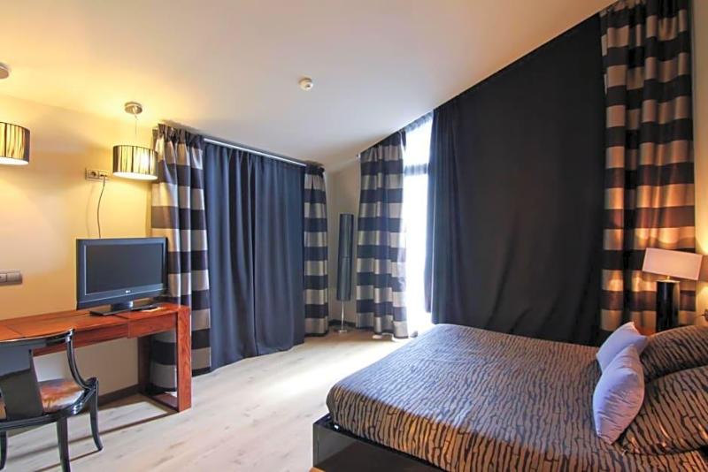 Dolcet L Hotel image