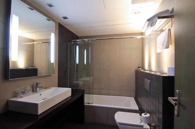 Dolcet L Hotel image