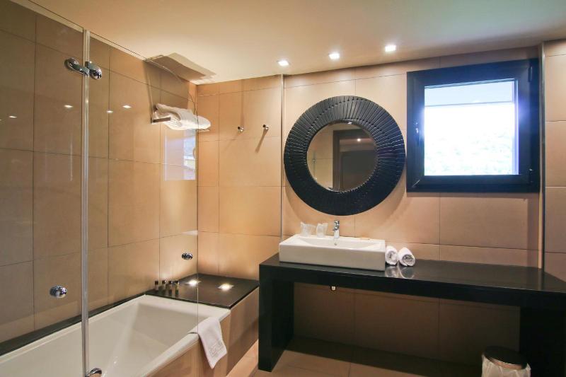 Dolcet L Hotel image