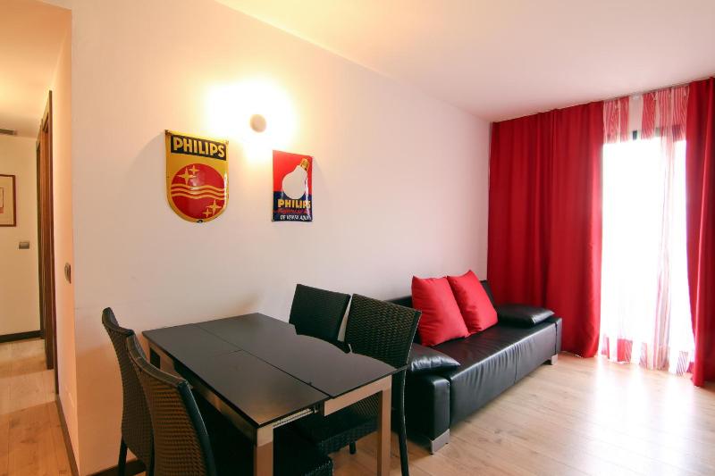 Dolcet L Hotel image