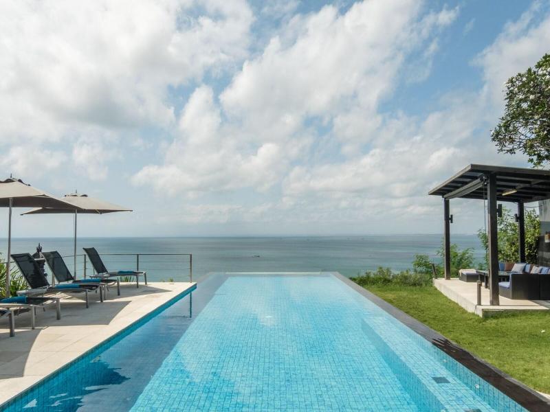 Suluban Cliff Bali Villa image