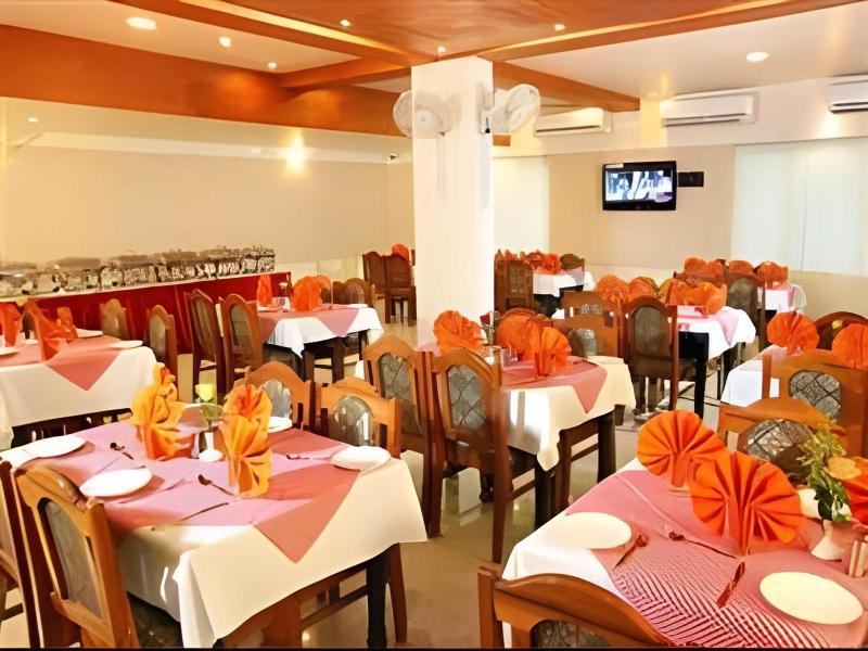 Hotel Geethu International image