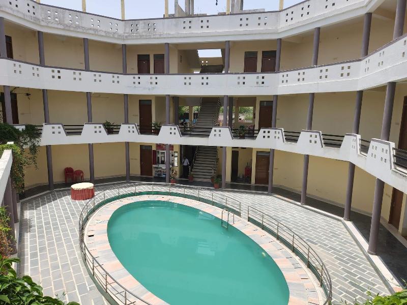 Hotel Sanctuary Resort image