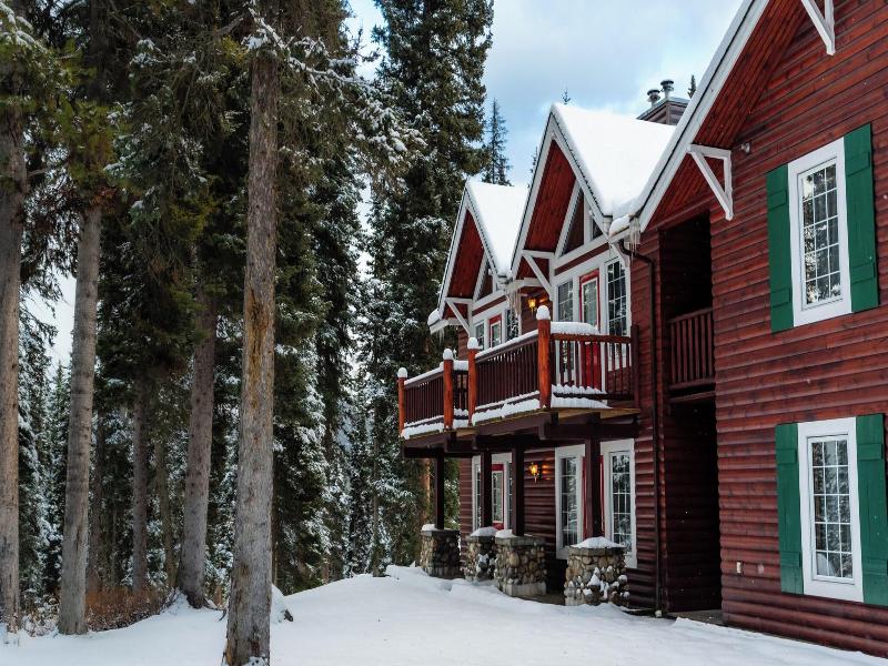 Paradise Lodge Bungalows