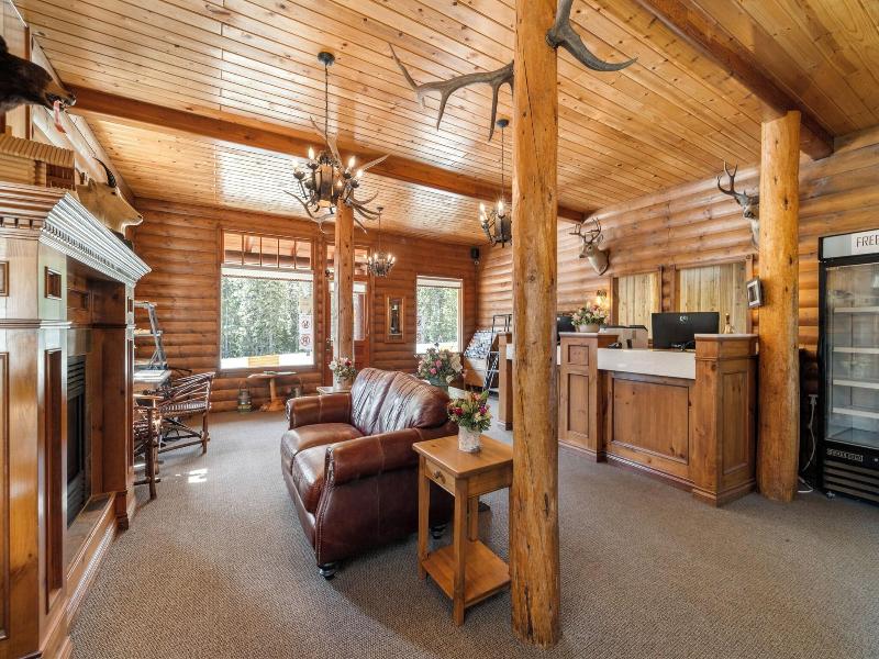 Paradise Lodge Bungalows