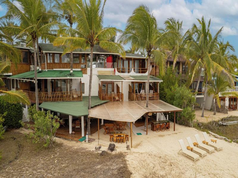 La Casa De Marita image