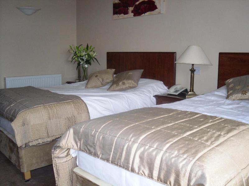 The Horse And Hound Inn Hotel image