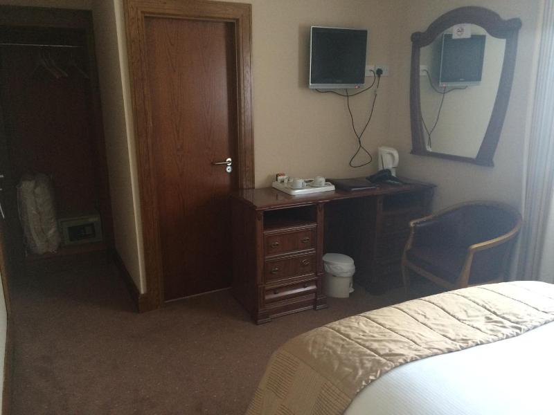 The Horse And Hound Inn Hotel image