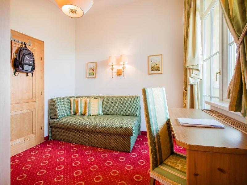 Hotel Alpenschlossl image