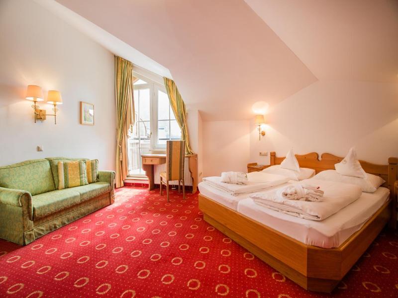 Hotel Alpenschlossl image
