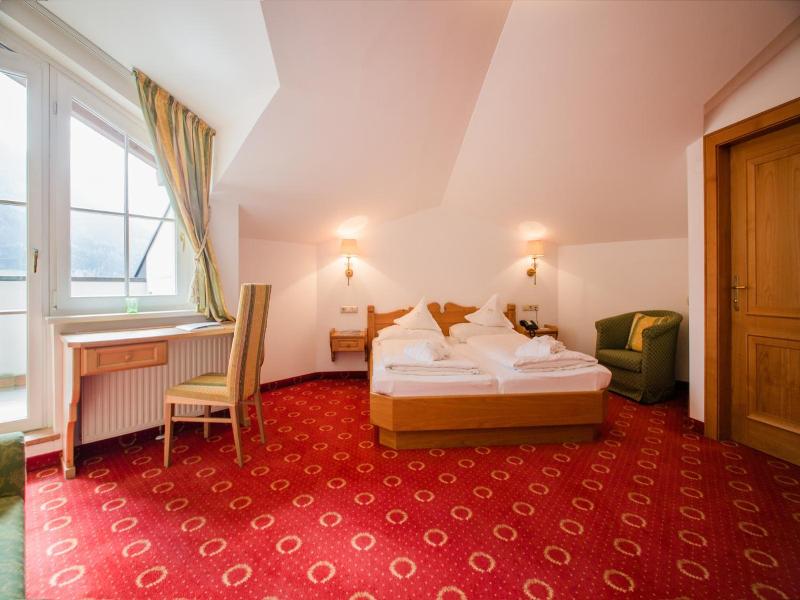Hotel Alpenschlossl image