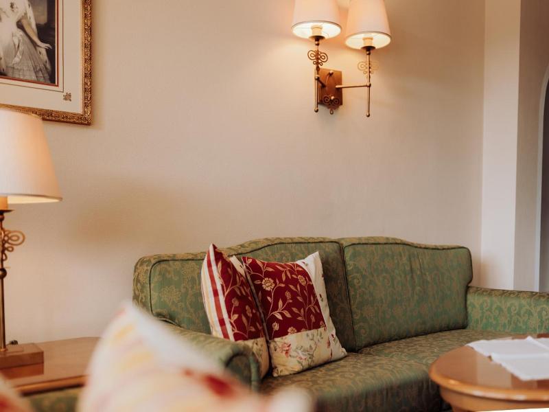 Hotel Alpenschlossl image
