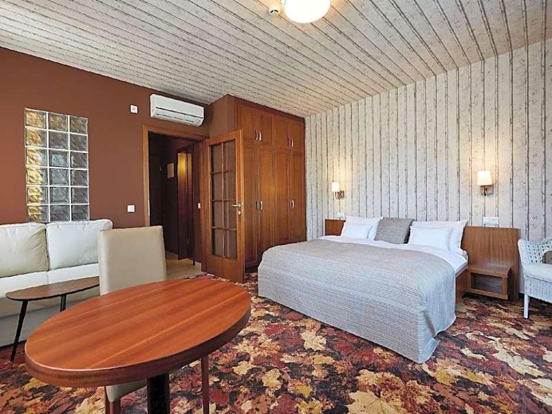Hotel Lajta Park image