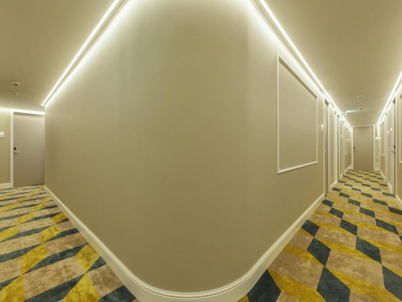 Hotel Dux image