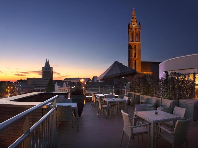 Hotel Dux image