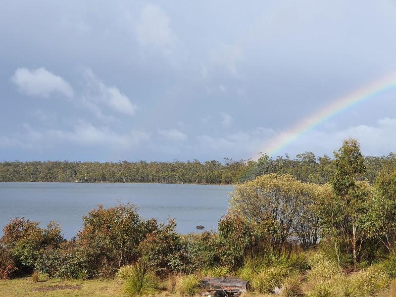 Lake Yalleena Cabins