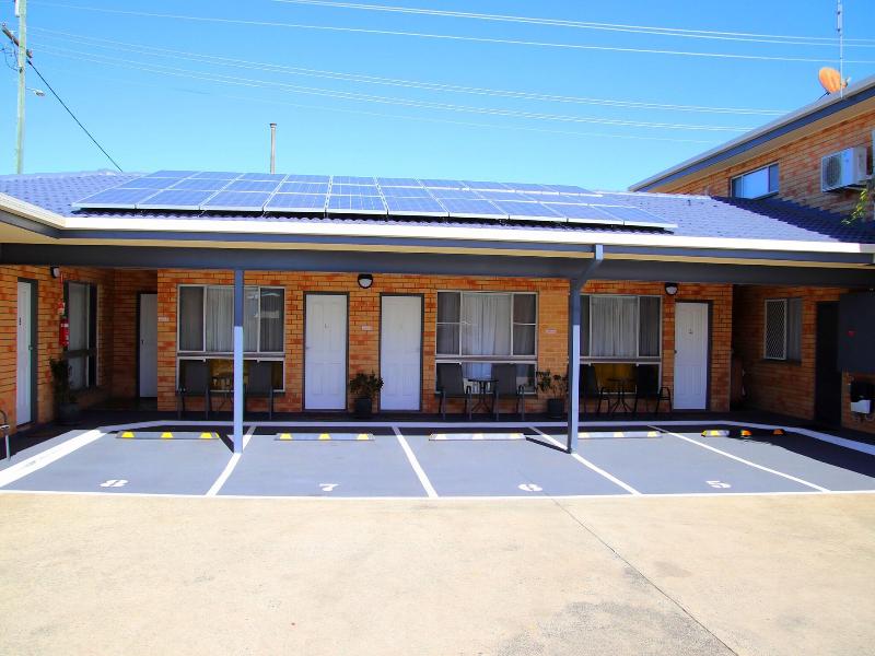 Squatters Homestead Motel