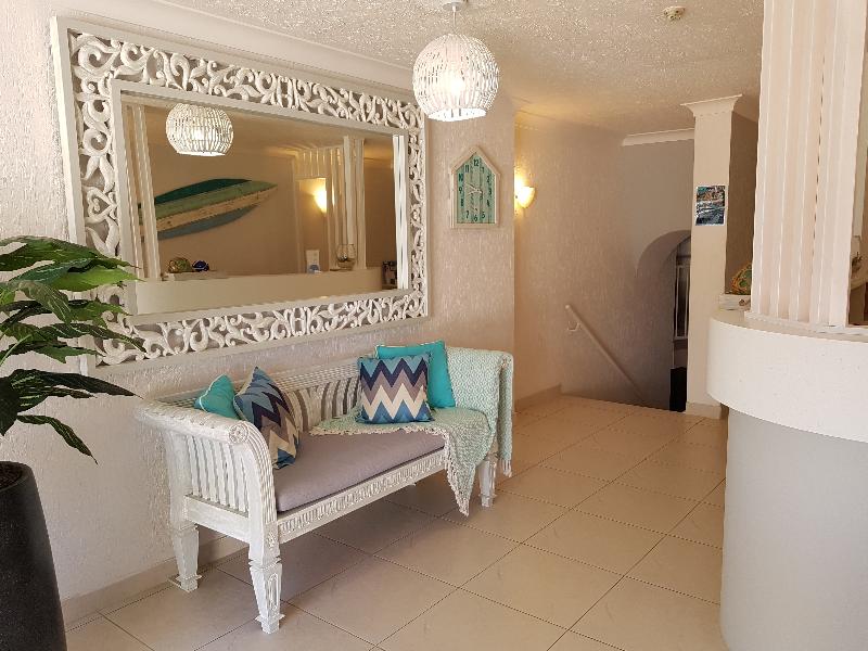 Surfers Chalet Holiday Apartments image