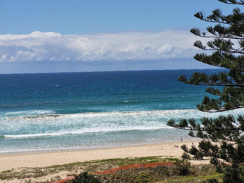 Surfers Chalet Holiday Apartments image