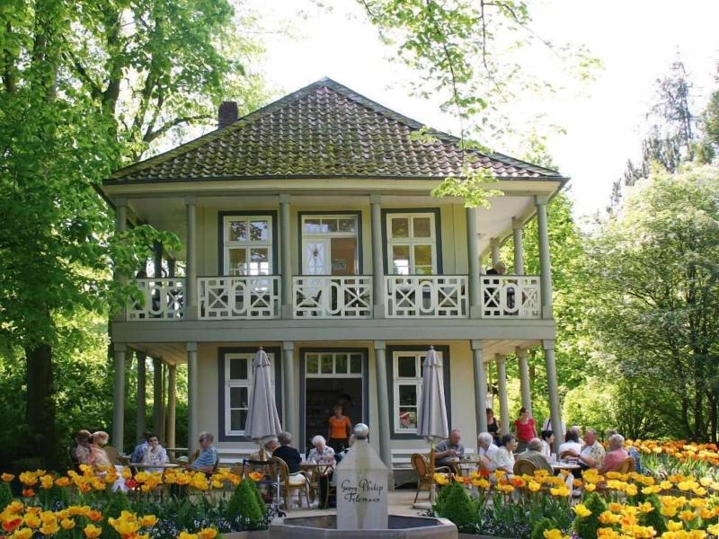 Cafe Schneidewind image