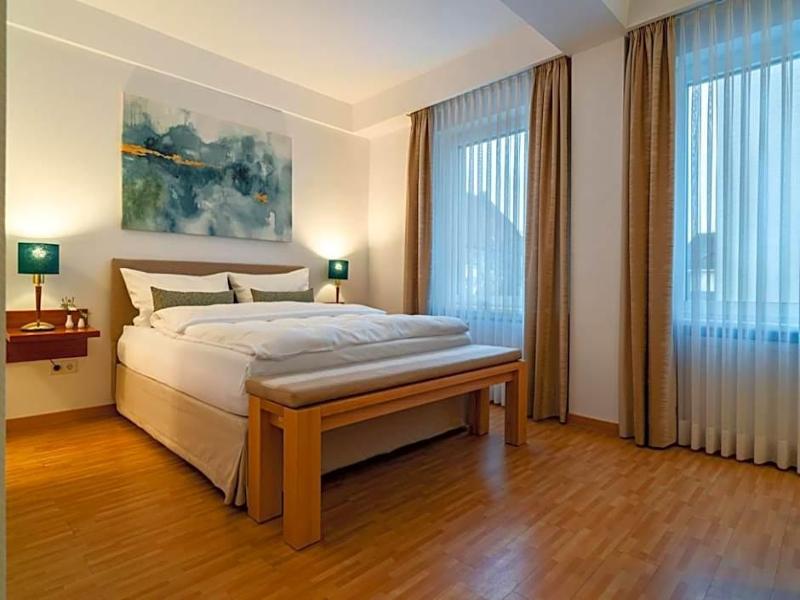 Hotel Engbert image
