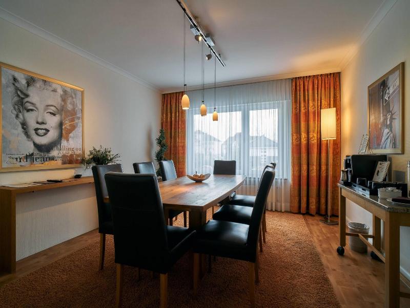 Hotel Engbert image