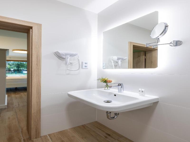 Cafe Wildau Hotel Am Werbellinsee image