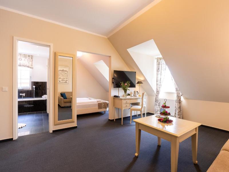 Cafe Wildau Hotel Am Werbellinsee image