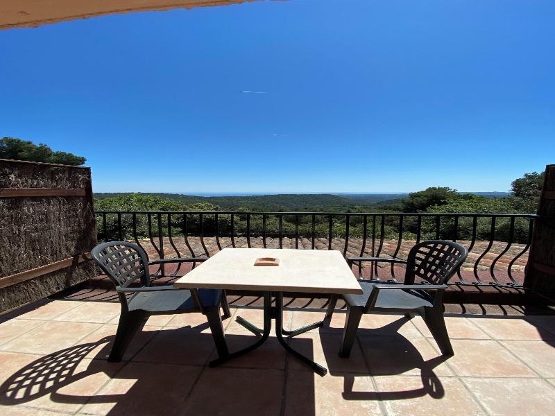 Les Belles Terrasses image