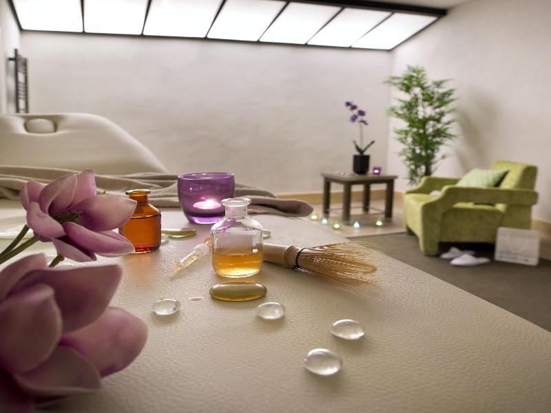 Cgh Residences Spas Les Chalets De Flambeau image