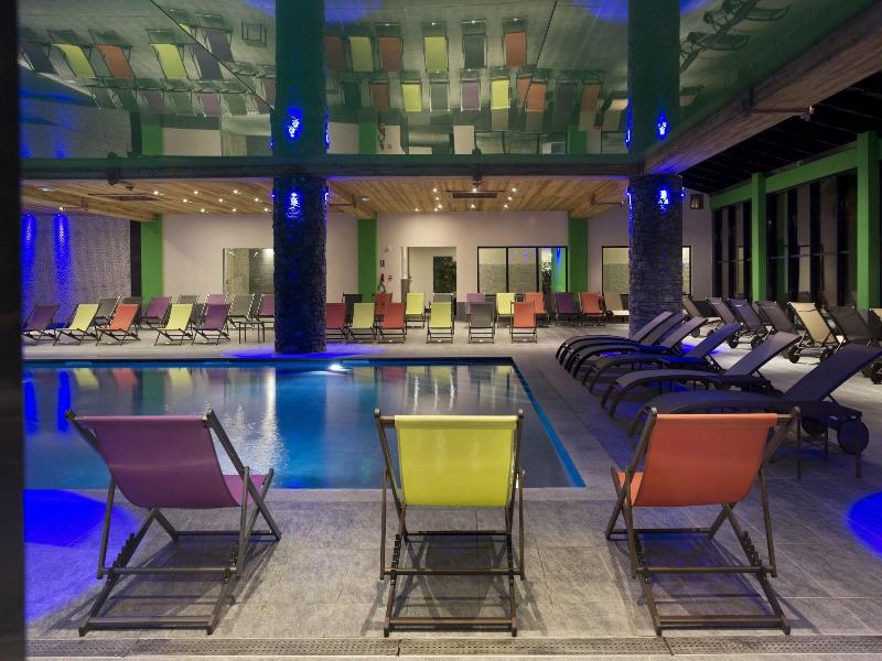 Cgh Residences Spas Les Chalets De Flambeau image