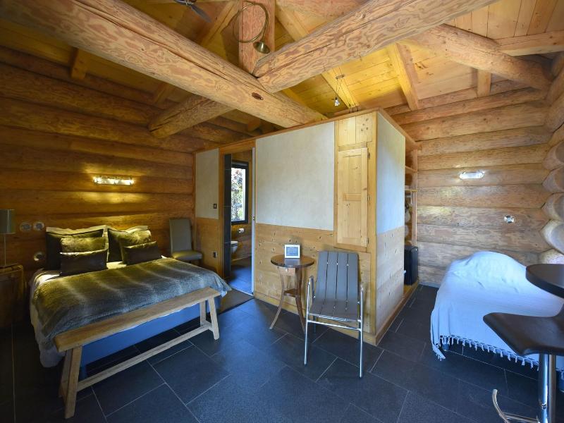 Les Chalets De Maramour image