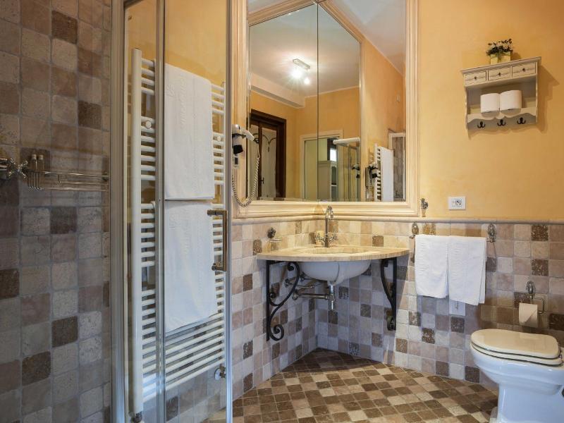 Villa Chiopris image