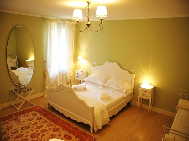Villa Chiopris image