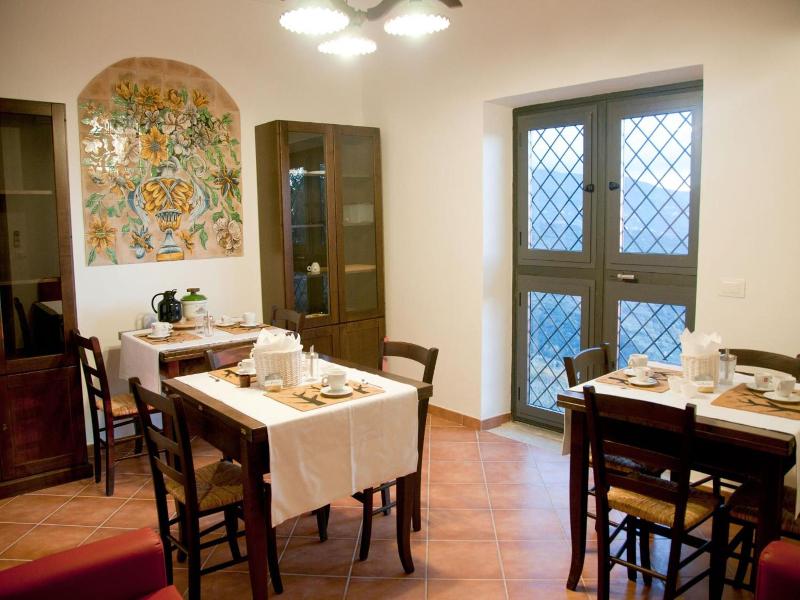 Casale Il Gheppio image