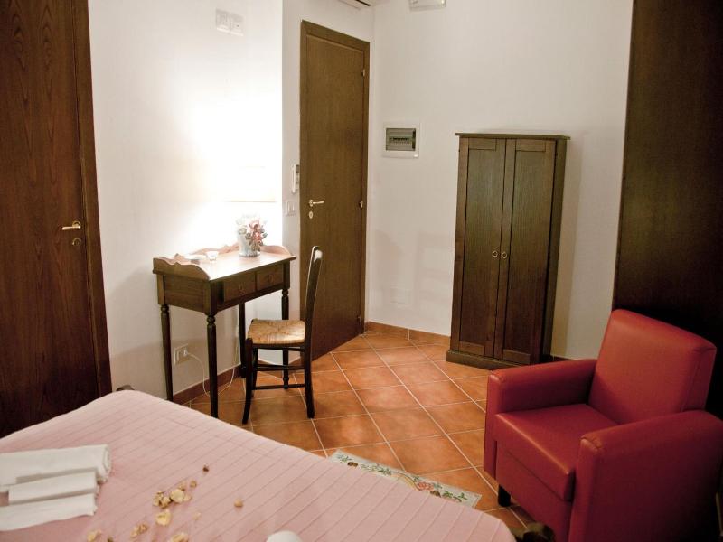 Casale Il Gheppio image