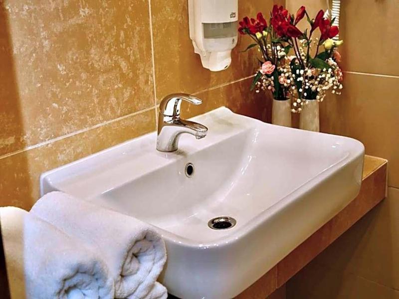 Hotel Teczowy Mlyn image