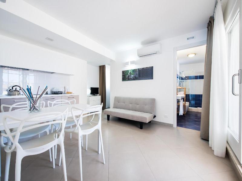 Finestre D Occidente Aparthotel — general view