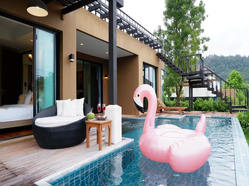 Ozone Villa image