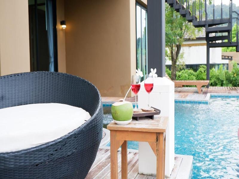 Ozone Villa image