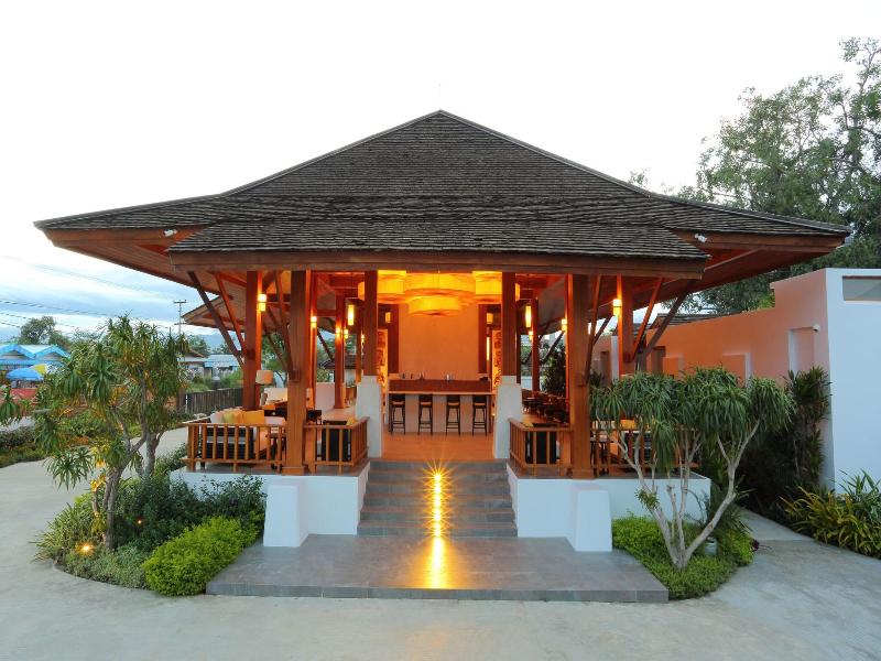 Mount Inle Hotel Resorts image