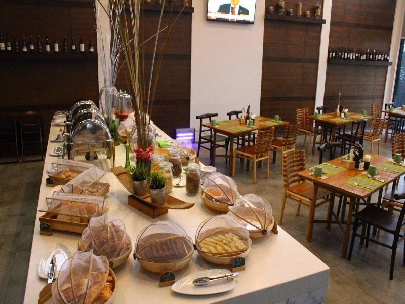 Mount Inle Hotel Resorts image