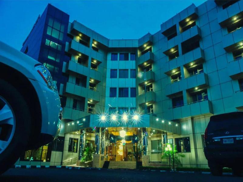 Starview Palace Hotel image