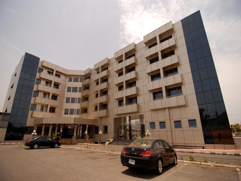 Starview Palace Hotel image
