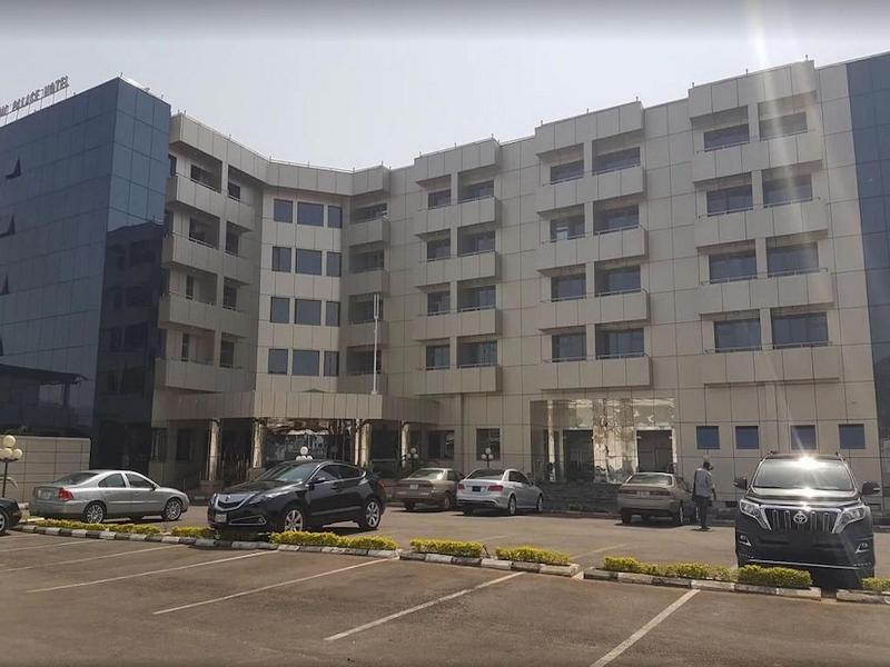 Starview Palace Hotel image