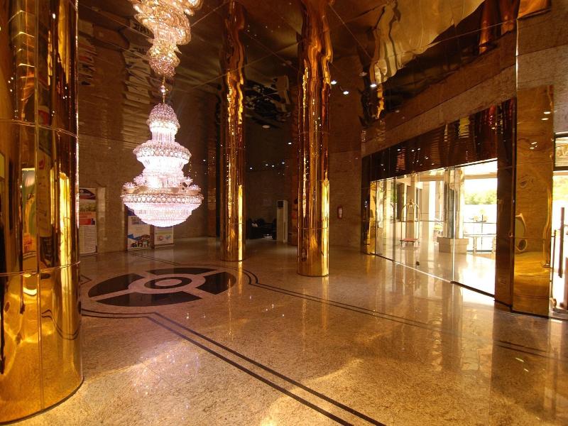 Starview Palace Hotel image