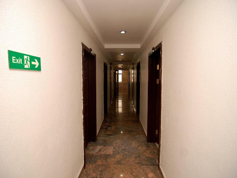 Starview Palace Hotel image