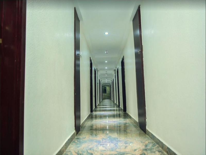 Starview Palace Hotel image