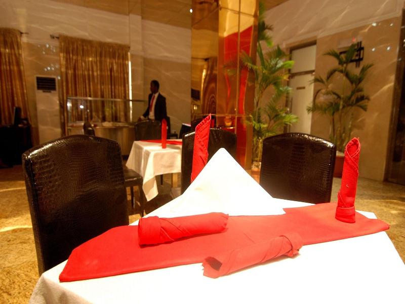 Starview Palace Hotel image
